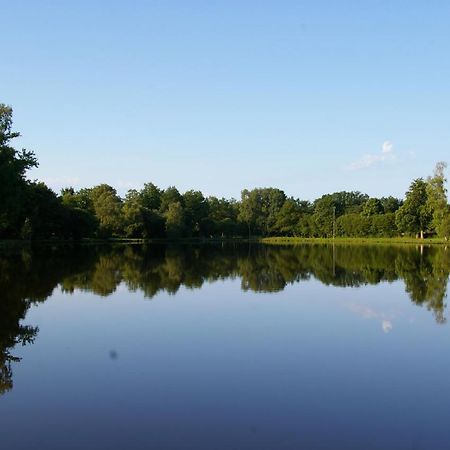 Camping Municipal De La Lande Nexon Exterior foto