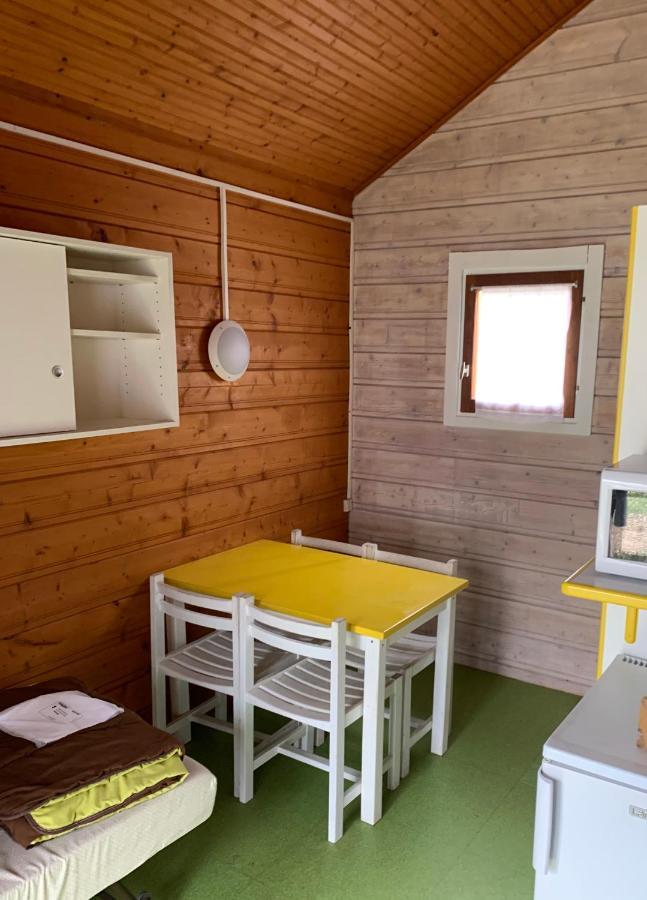 Camping Municipal De La Lande Nexon Exterior foto